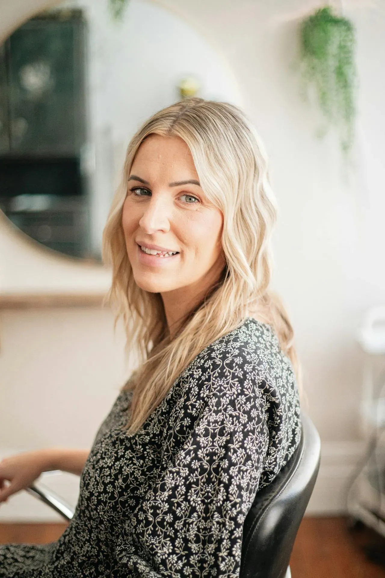 Magda Nowak – stylistka w salonie fryzjerskim Sofi w Katowicach